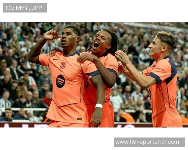 拉什福德面临续约抉择巴萨欲买断需降薪至1400万以下